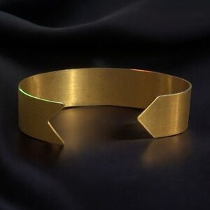 Brass open arrow cuff bracelet